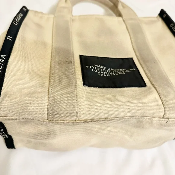 Marc Jacobs Cream and Black Tote Bag - Picture 6 of 6